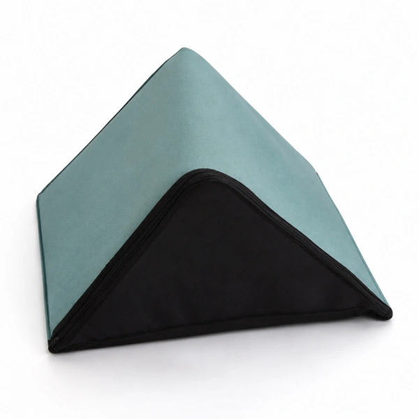 foam wedge positioning pillow structure
